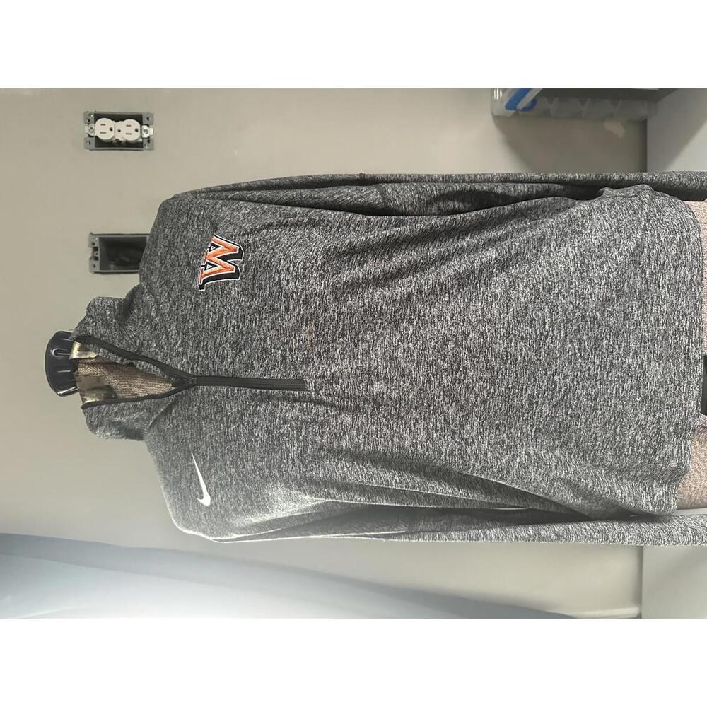 Women's Heather Gray Nike Pullover Size Medium